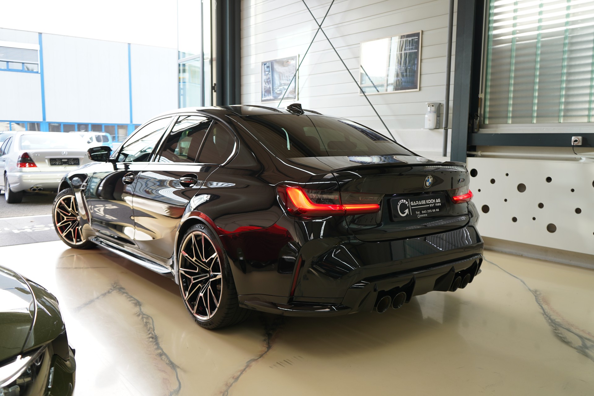 BMW M3 Competition - 5