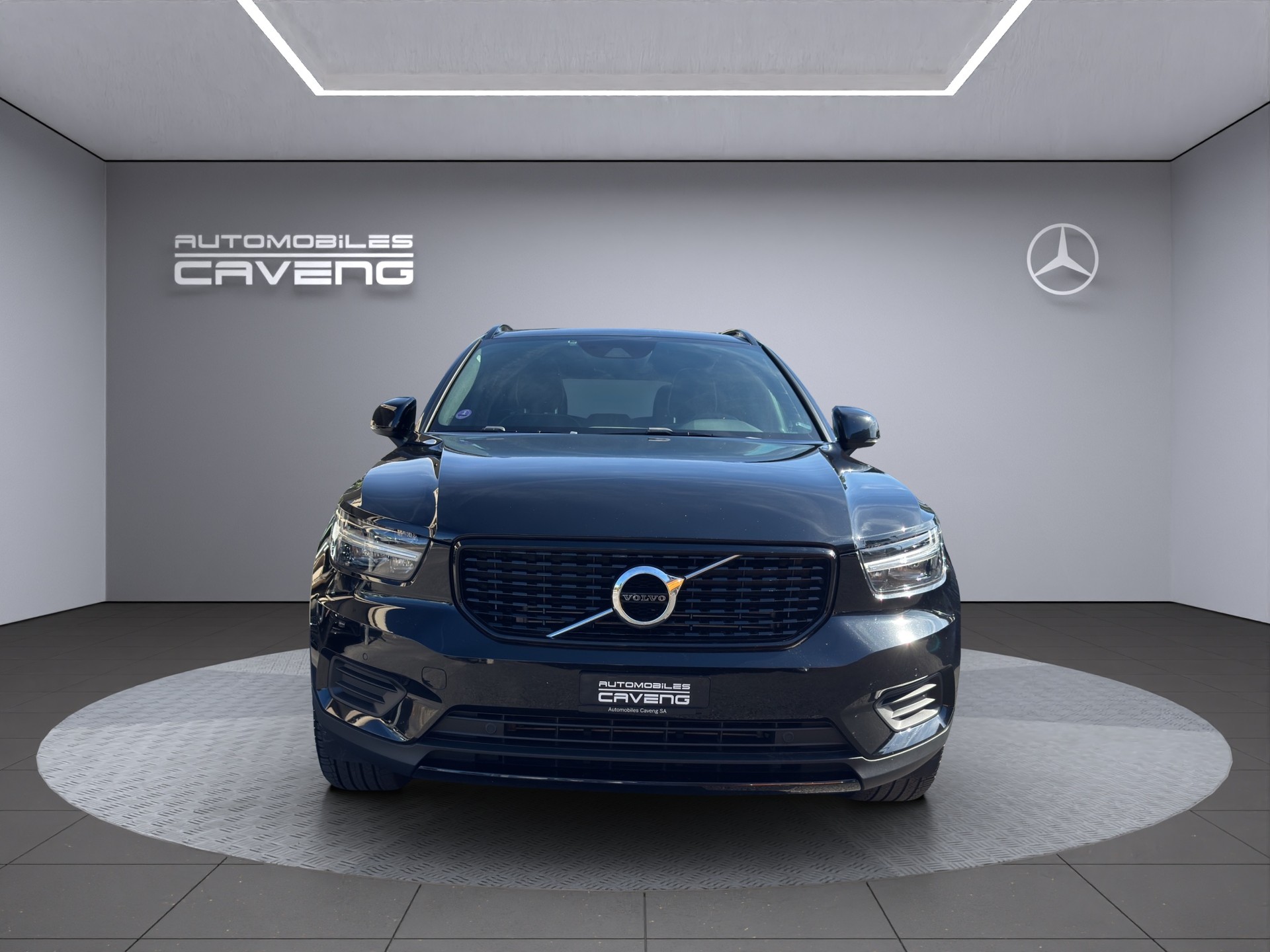 VOLVO XC40 T4 TwE R-Design DCT - 8