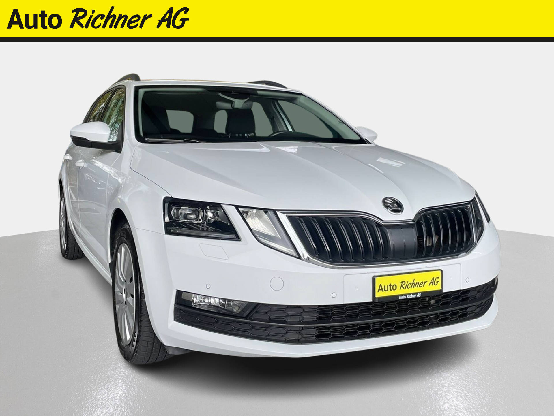 SKODA Octavia Combi 2.0 TDI 184 Ambition 4×4 DSG-0
