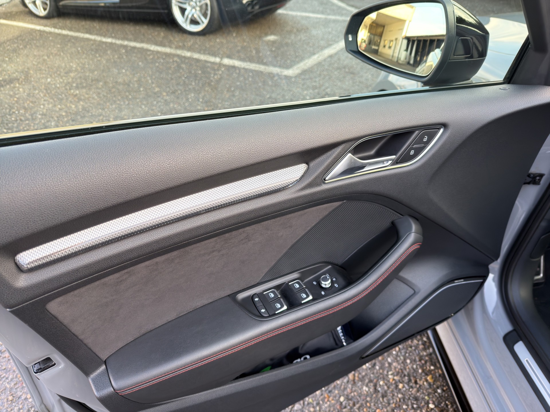 AUDI RS3 Sportback 2.5 T FSI quattro S-Tronic - 21