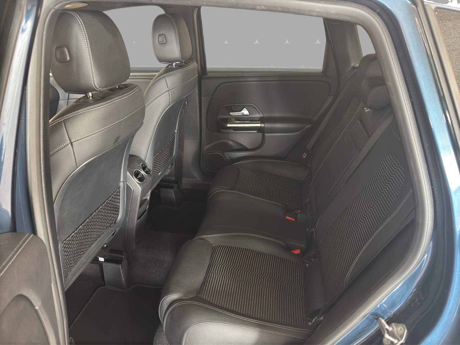 MERCEDES-BENZ B 220 4Matic Progressive 7G-DCT - 14
