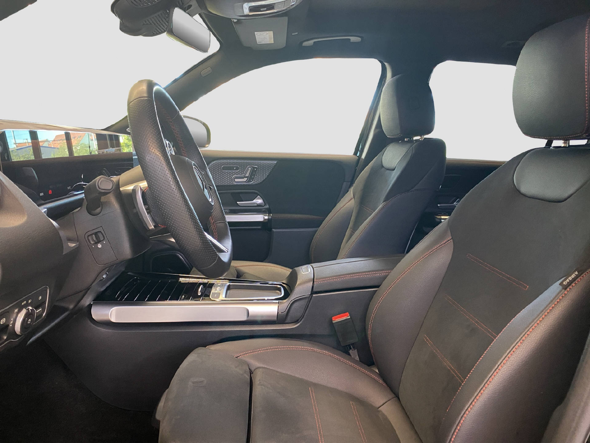 MERCEDES-BENZ EQB 350 Excellence AMG Line 4MATIC - 7
