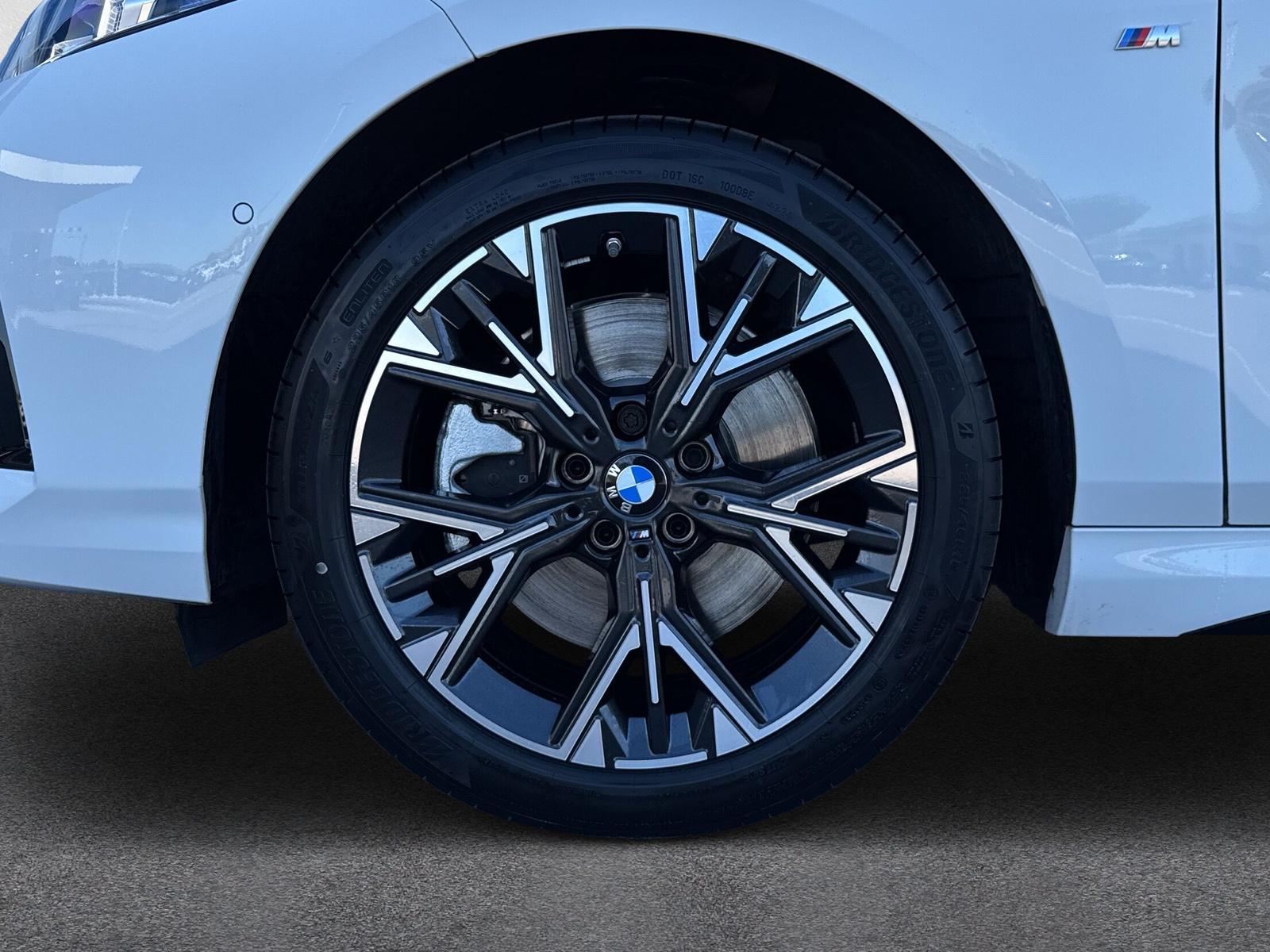 BMW 123 M Sport xDrive F70 (CH) 📍 - 9