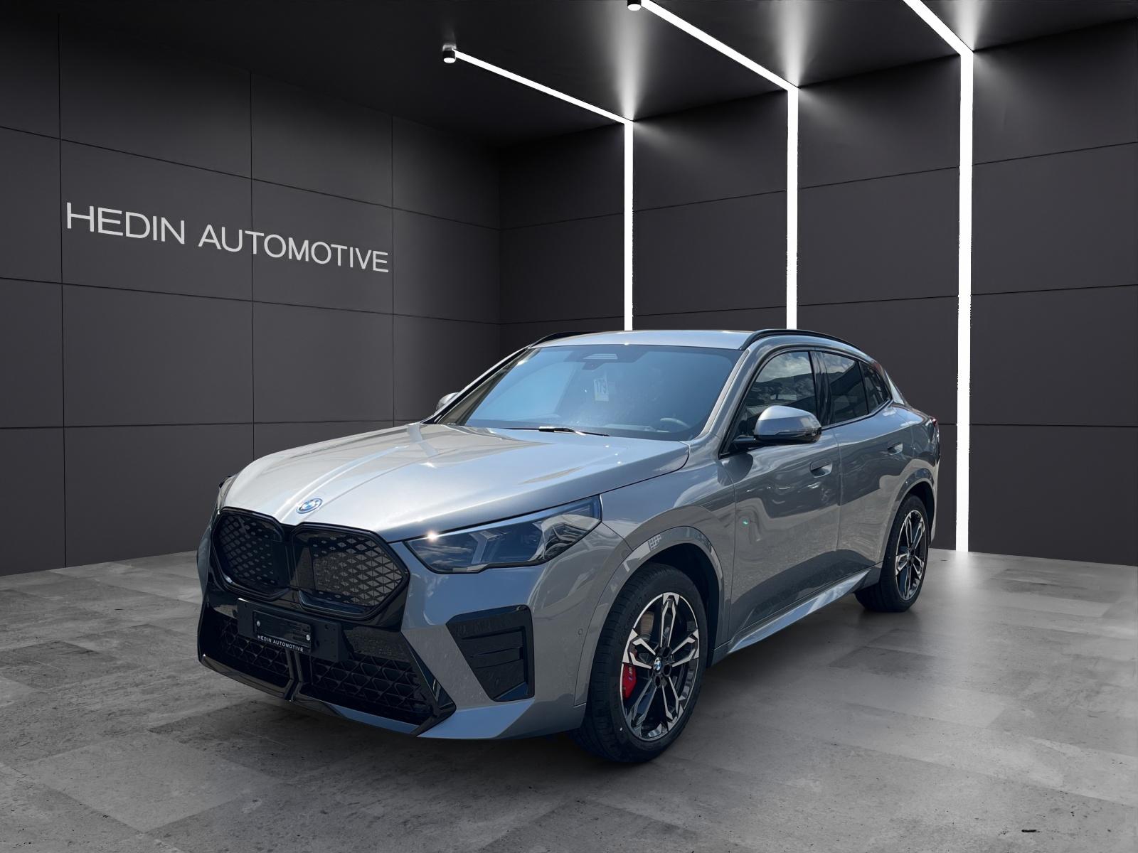 BMW iX2 30 xDrive SUV / Geländewagen