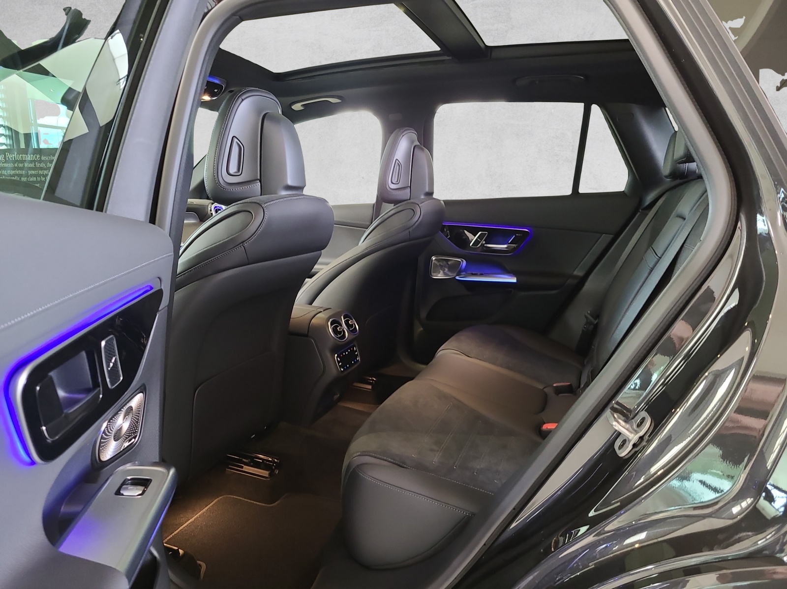 MERCEDES-BENZ GLC 300 d 4M AMG X254 - 3
