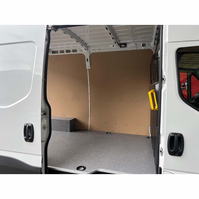 IVECO Daily 35S18HA8V Kaw.3520L H2 3.0 HPI 180 - 13