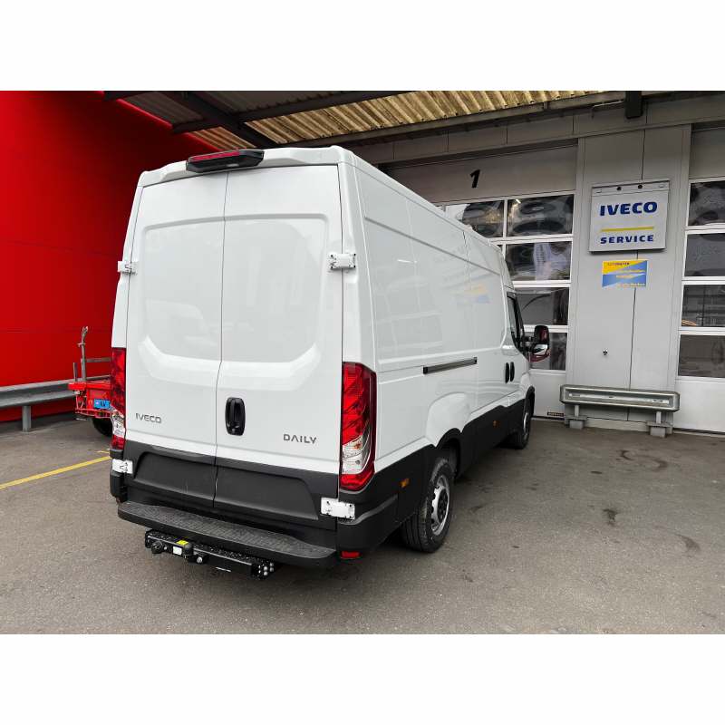 IVECO Daily 35S18HA8V Kaw.3520L H2 3.0 HPI 180 - 3