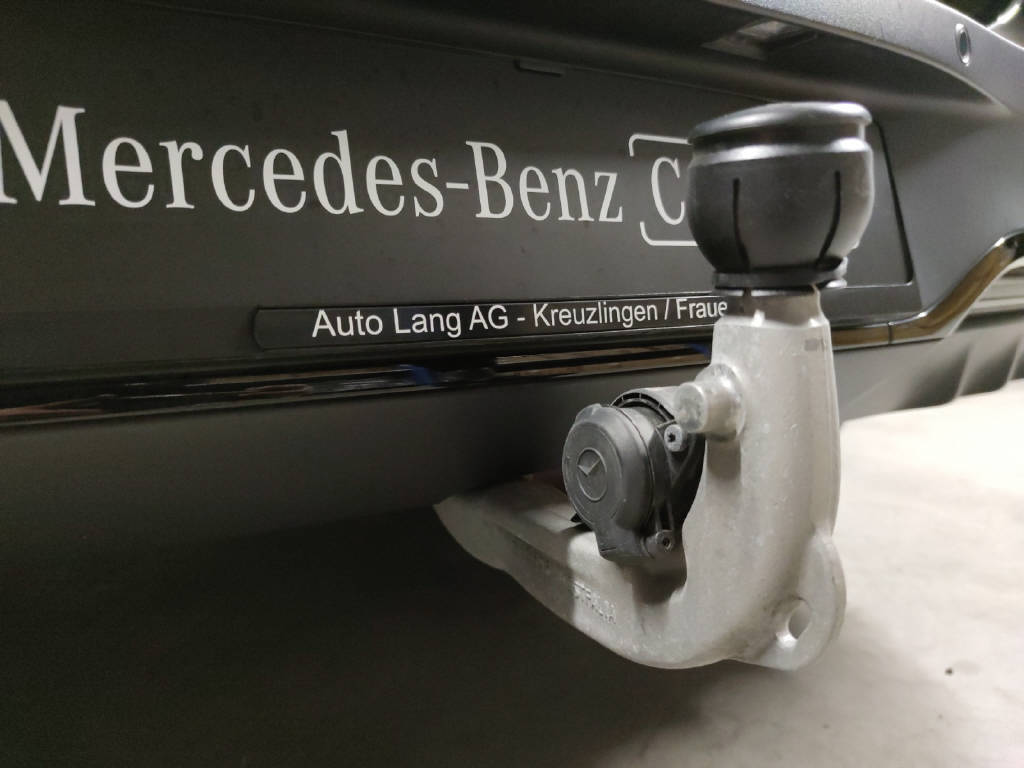 MERCEDES-BENZ EQA 350 AMG Line 4Matic Swiss Star - 11