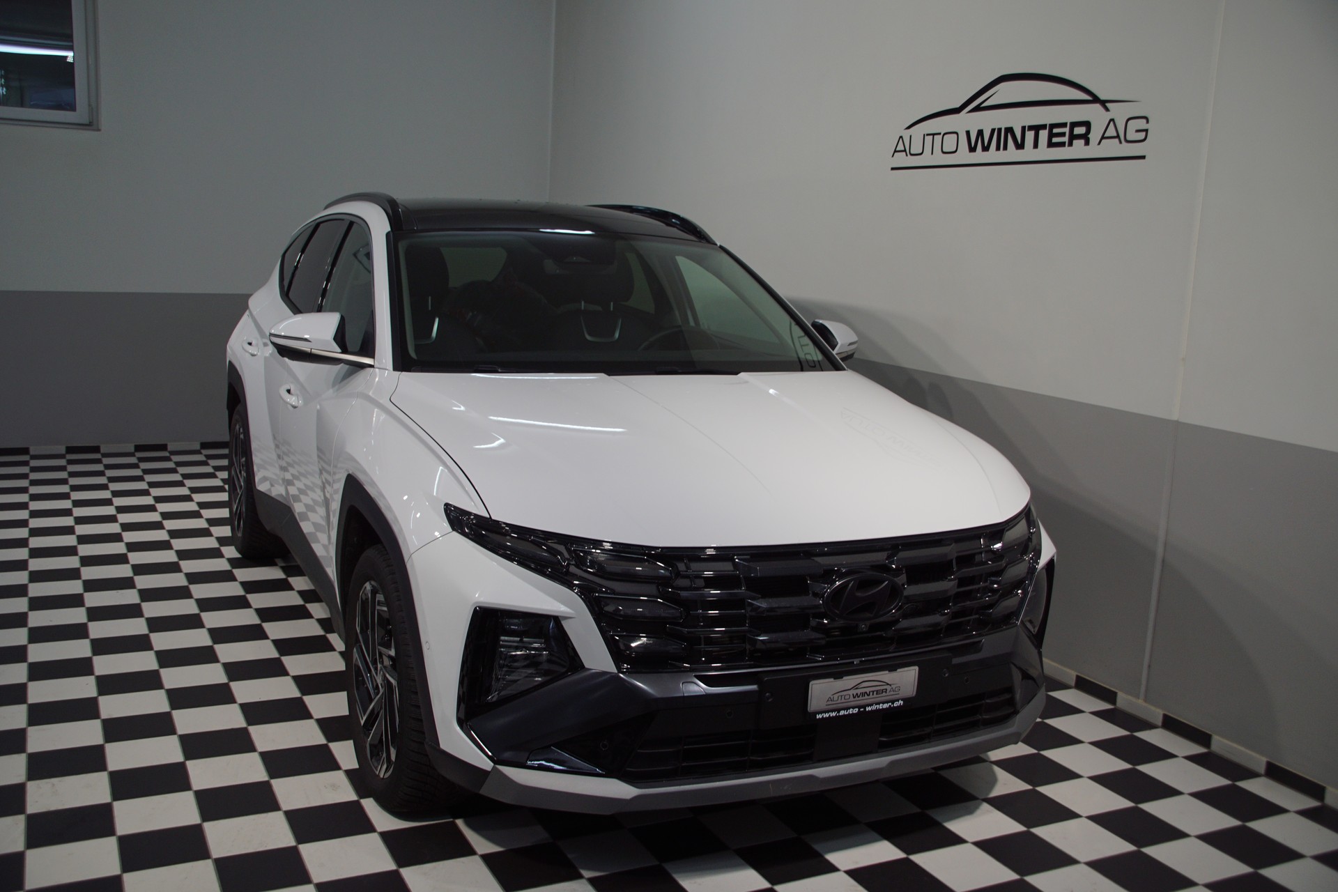 HYUNDAI Tucson 1.6 TGDI PHEV Vertex 4WD ++SWISS++ - 3