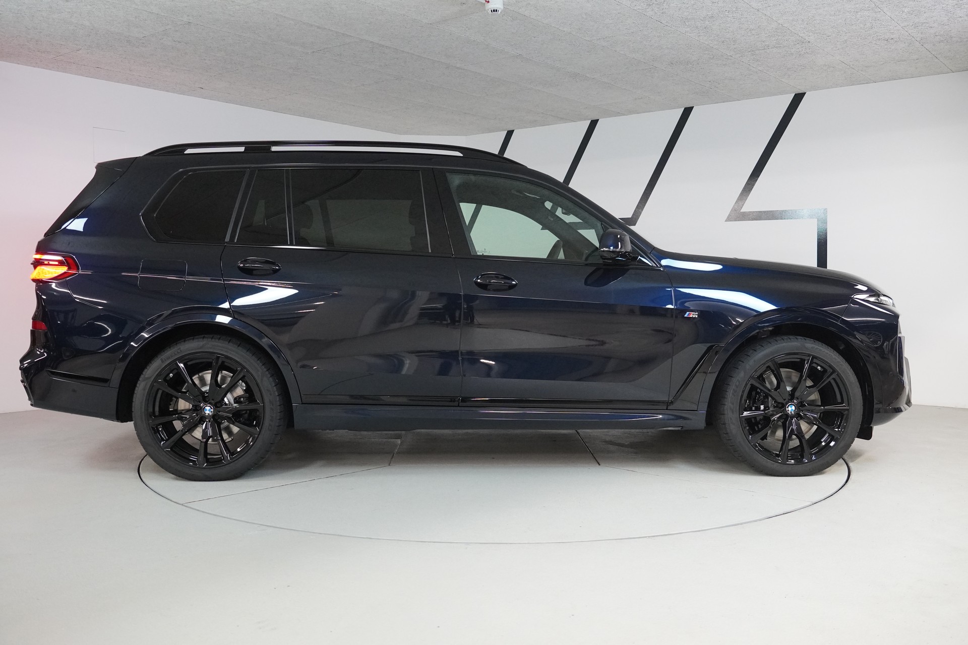 BMW X7 xDrive 48V 40d M Sport Pro Steptronic - 8