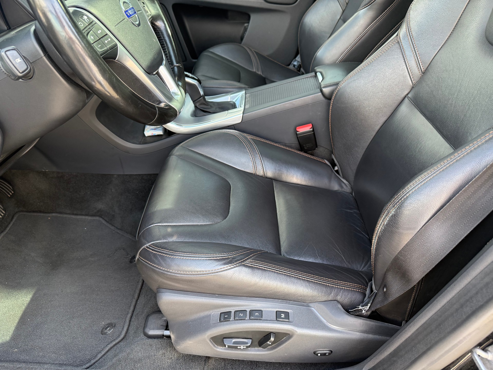 VOLVO XC60 T6 AWD Summum Geartronic - 10