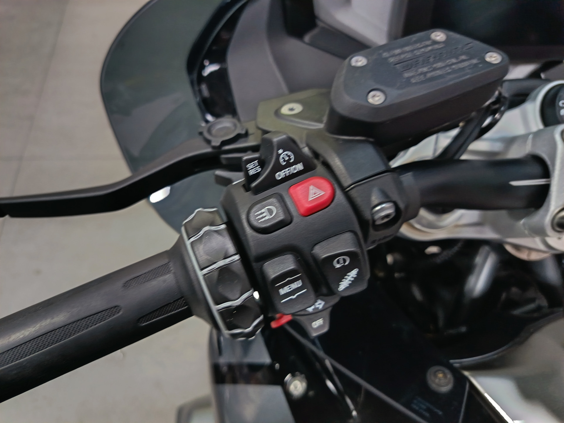 BMW R 1250 RS Triple Black *** phase 2 *** - 7