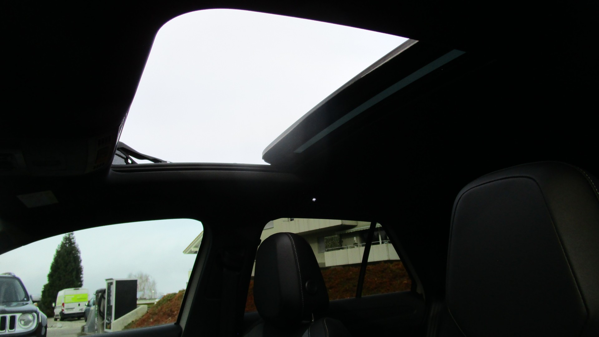 VW T-Roc 1.5 TSI EVO R-Line DSG - 15