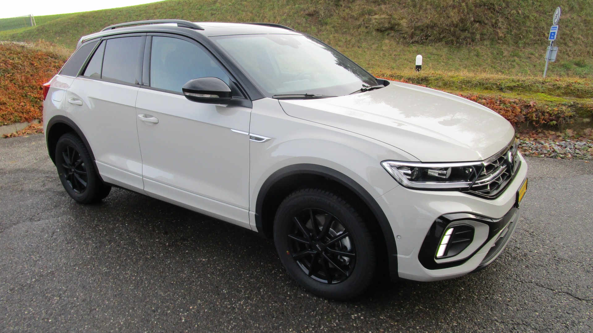 VW T-Roc 1.5 TSI EVO R-Line DSG - 2