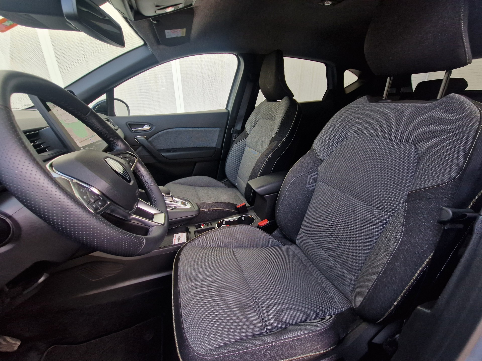 RENAULT Captur 1.6 E-Tech 145 Techno DHT - 7