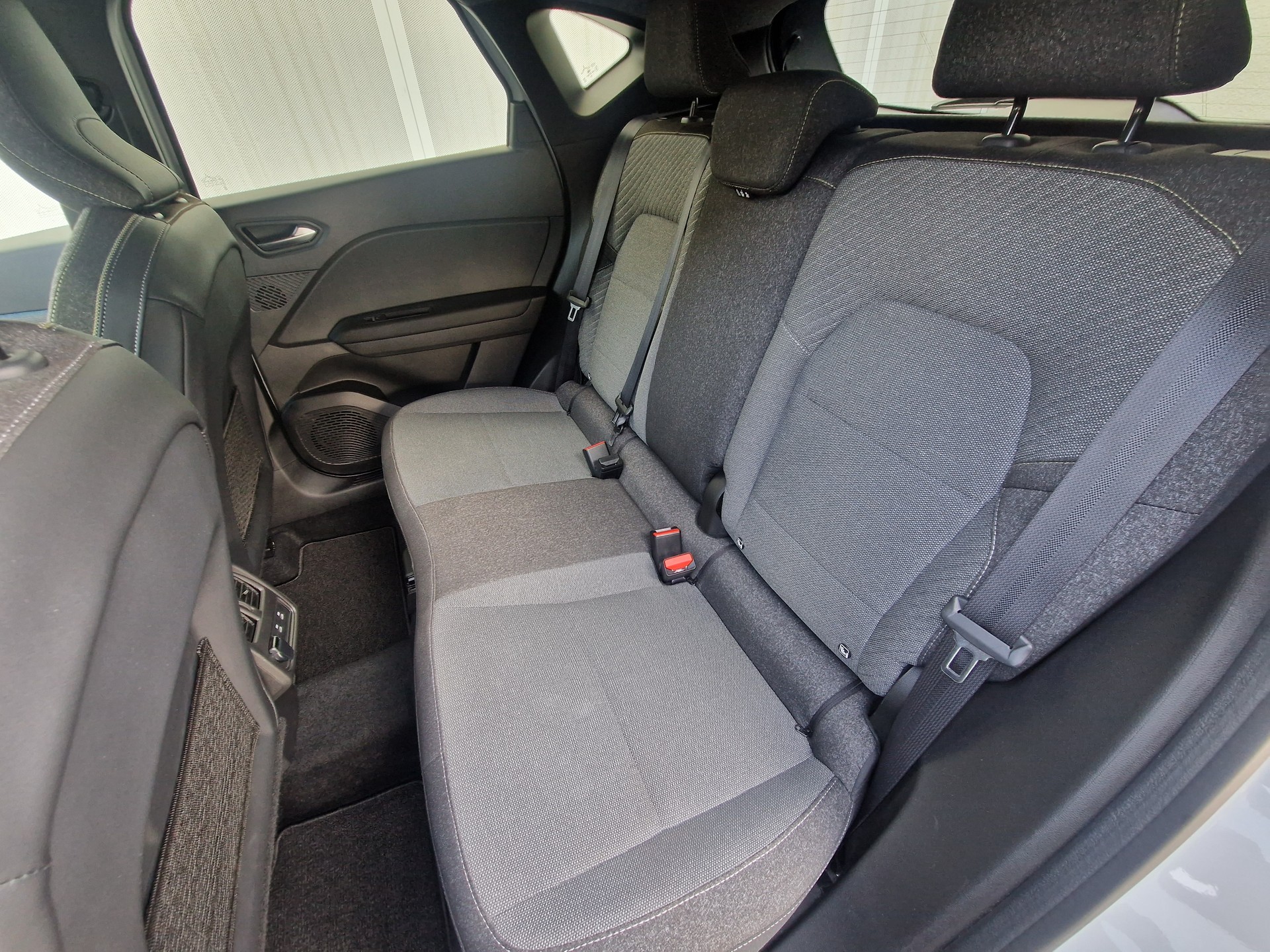 RENAULT Captur 1.6 E-Tech 145 Techno DHT - 5