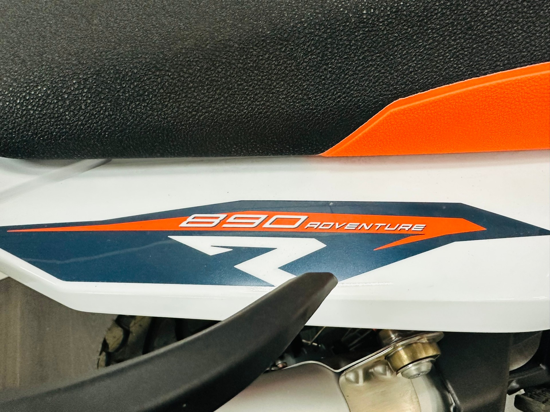 KTM 890 Adventure R - 5