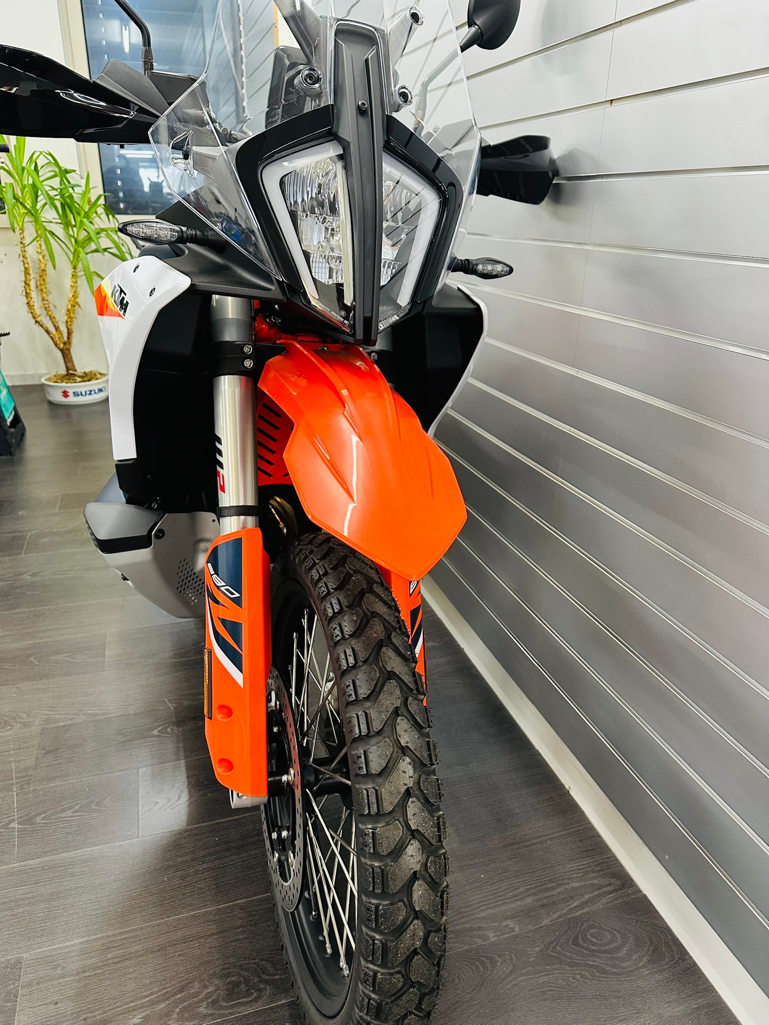 KTM 890 Adventure R - 3