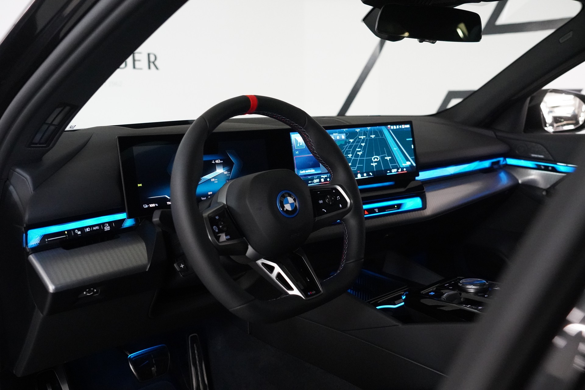 BMW i5 M60 Touring M Sport Pro - 24