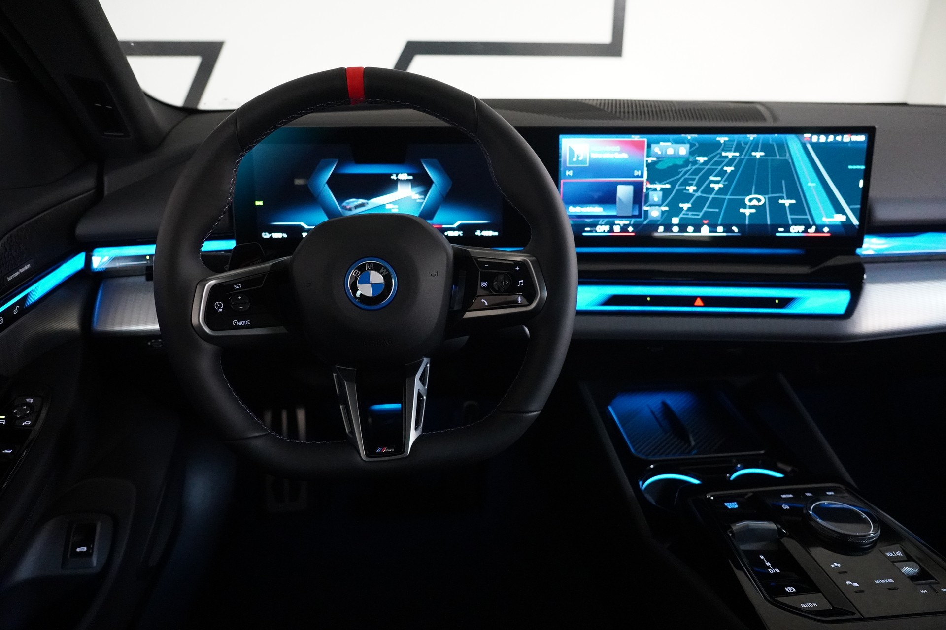 BMW i5 M60 Touring M Sport Pro - 21