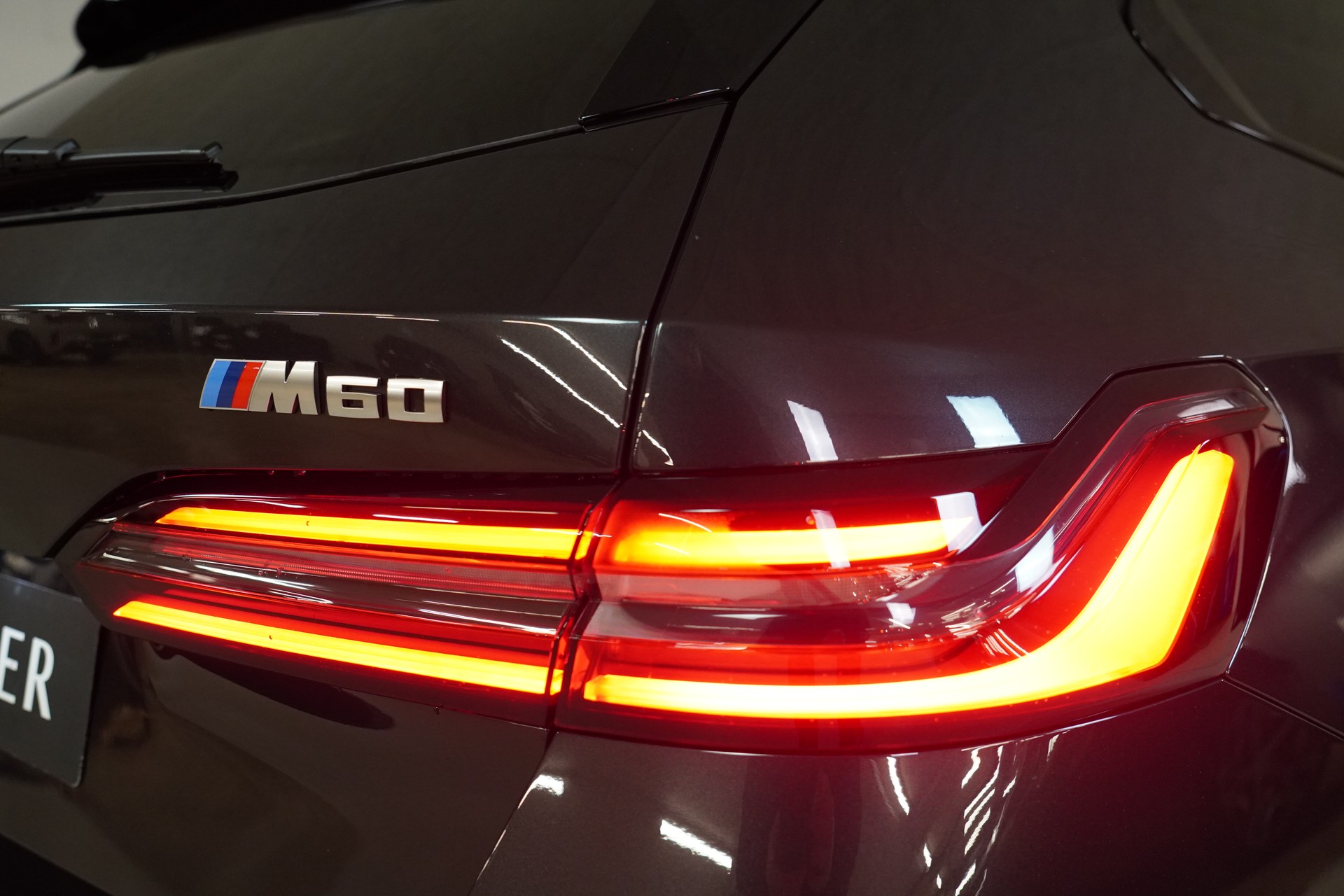 BMW i5 M60 Touring M Sport Pro - 16