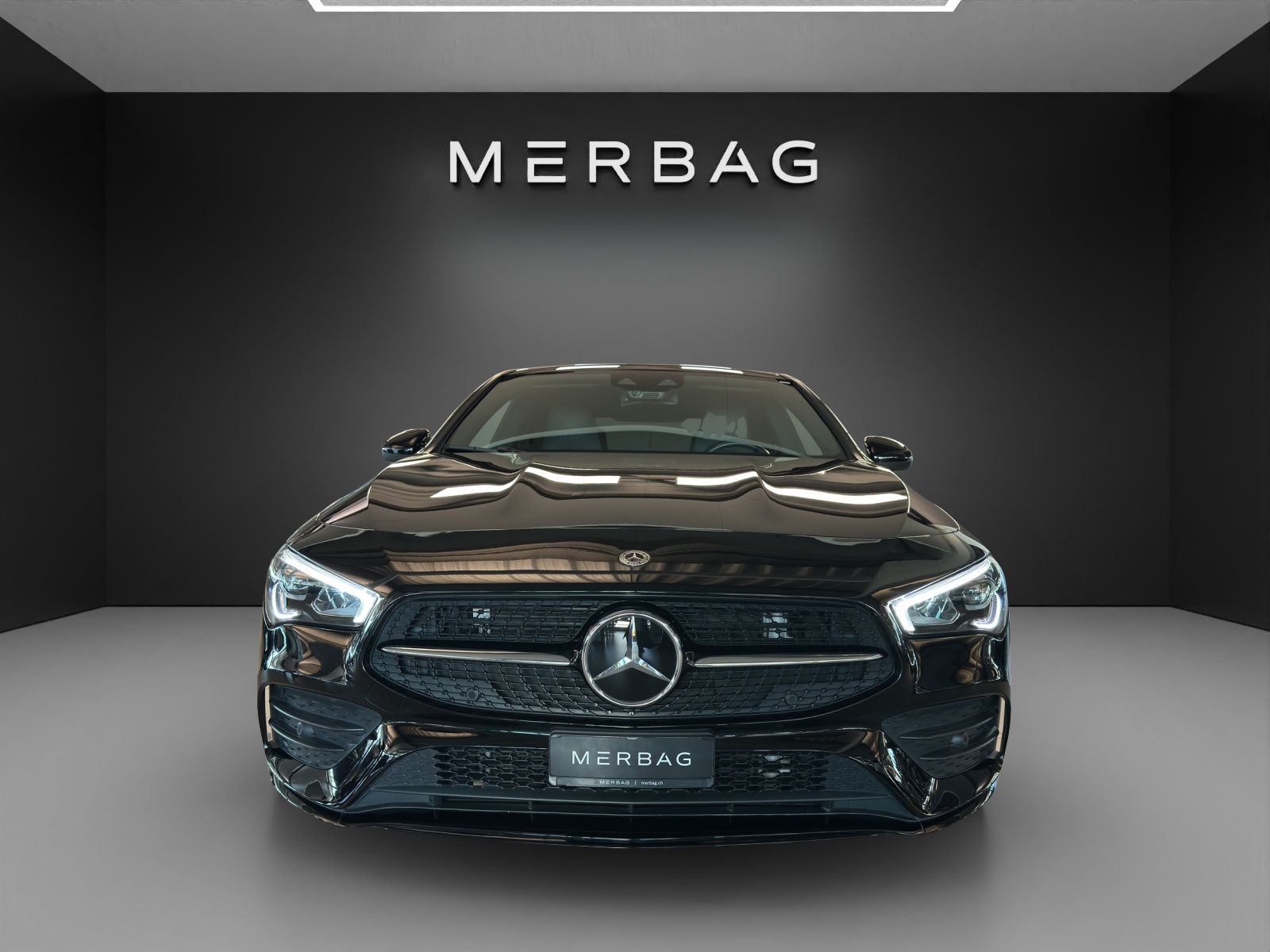 MERCEDES-BENZ CLA 250 AMG Line 4Matic - 3