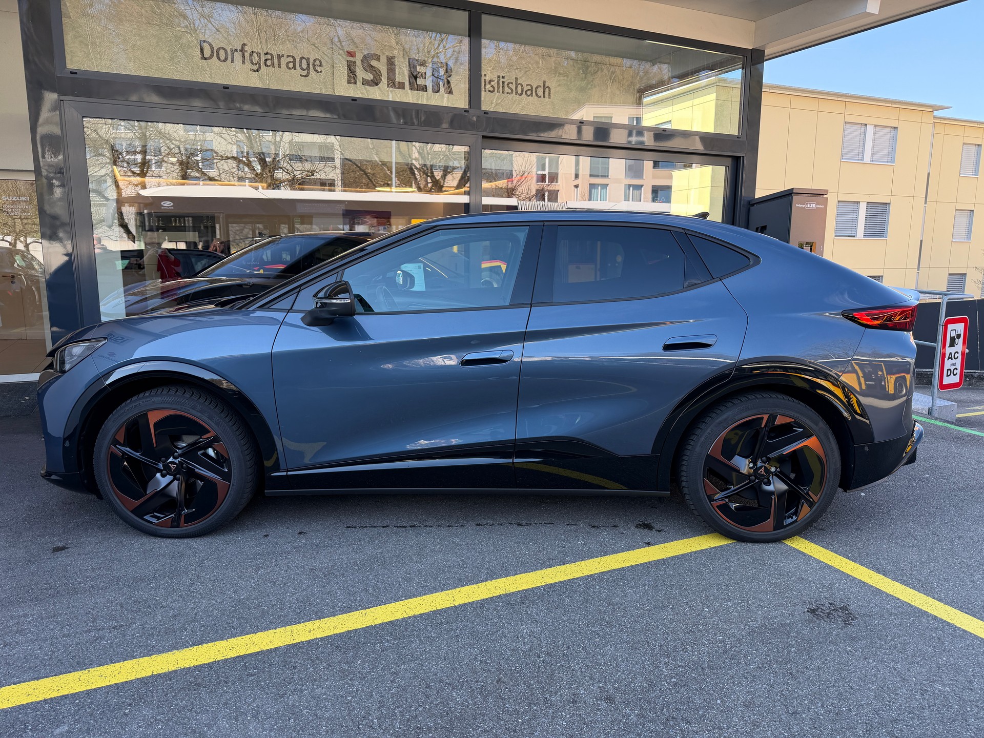 CUPRA Tavascan Type 9 77 kWh VZ Adrenaline - 5