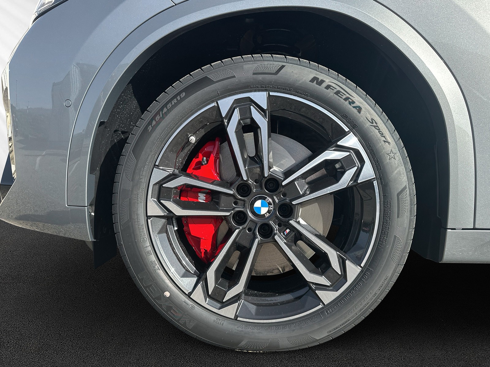 BMW iX2 xDrive 30 M Sport Pro - 7