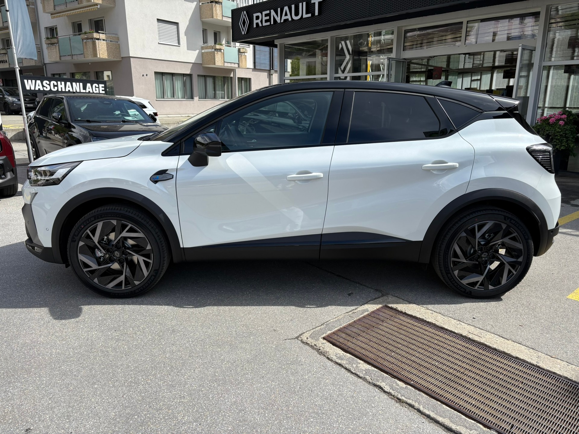 RENAULT Captur 1.8 E-Tech 160 Esprit Alpine - 8