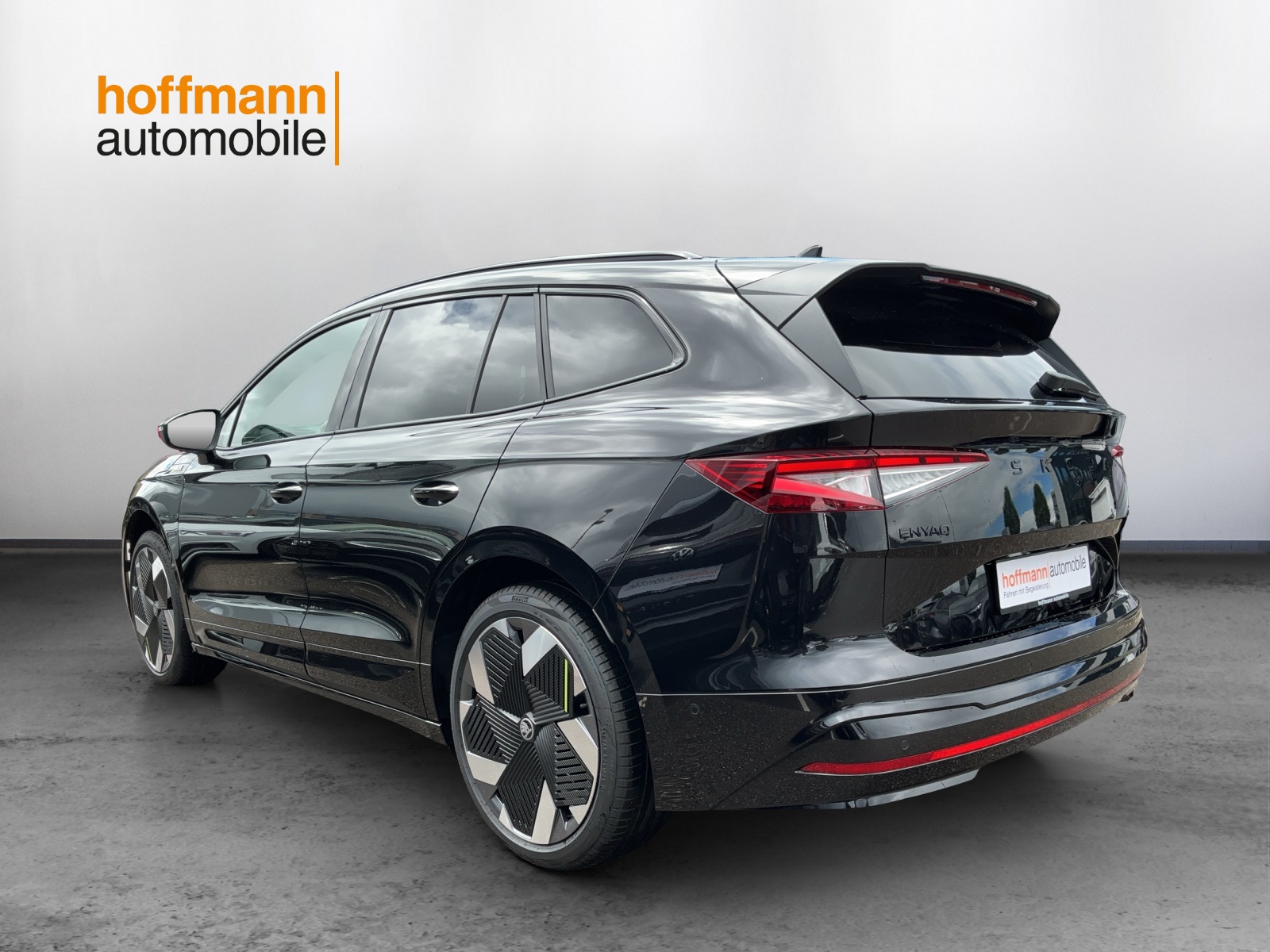SKODA Enyaq 4x4 RS - 6