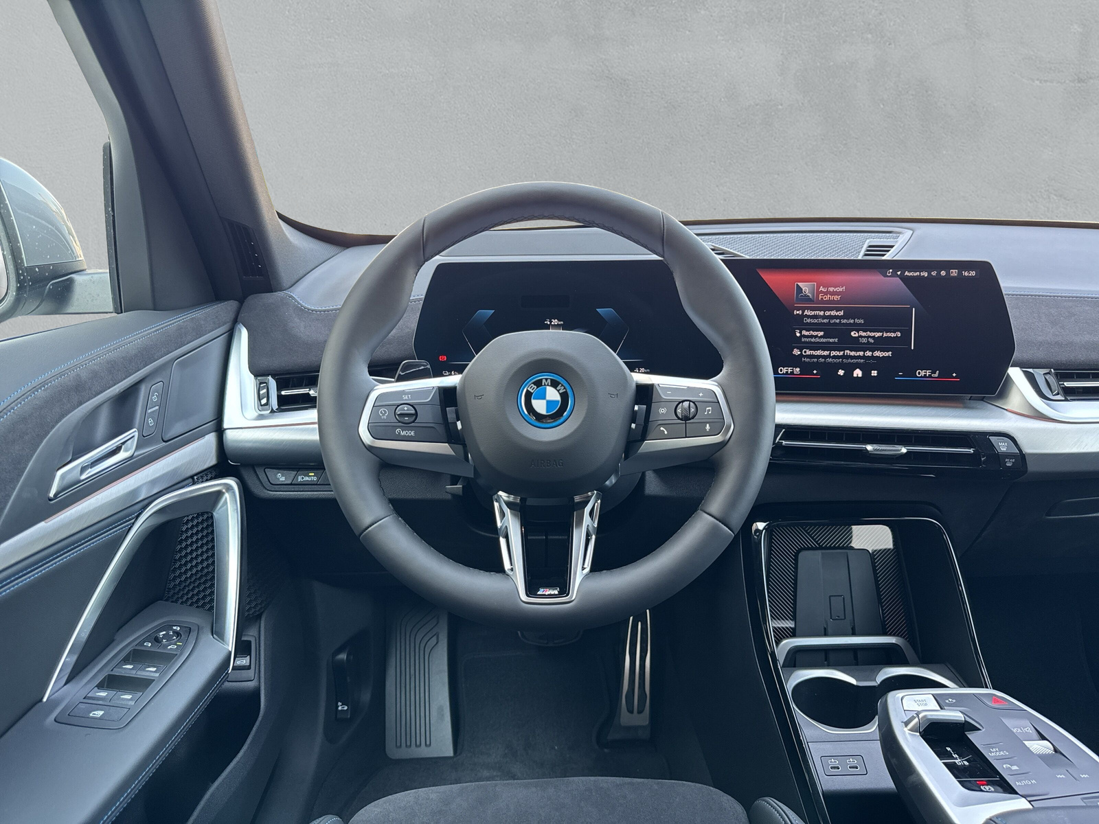 BMW iX1 xDrive 30 M Sport - 21