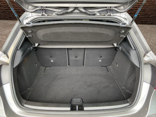 MERCEDES-BENZ A 180 Progressive - 7