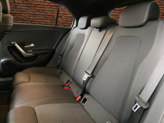 MERCEDES-BENZ A 180 Progressive - 13