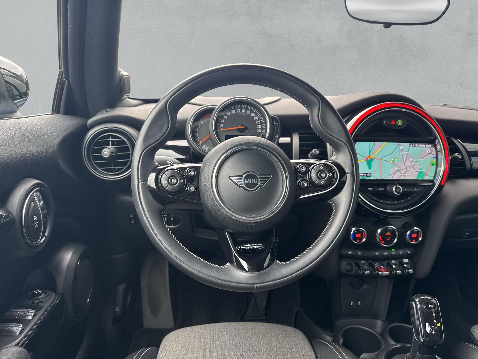MINI Cooper Cabrio F57 1.5i (CH) - 16