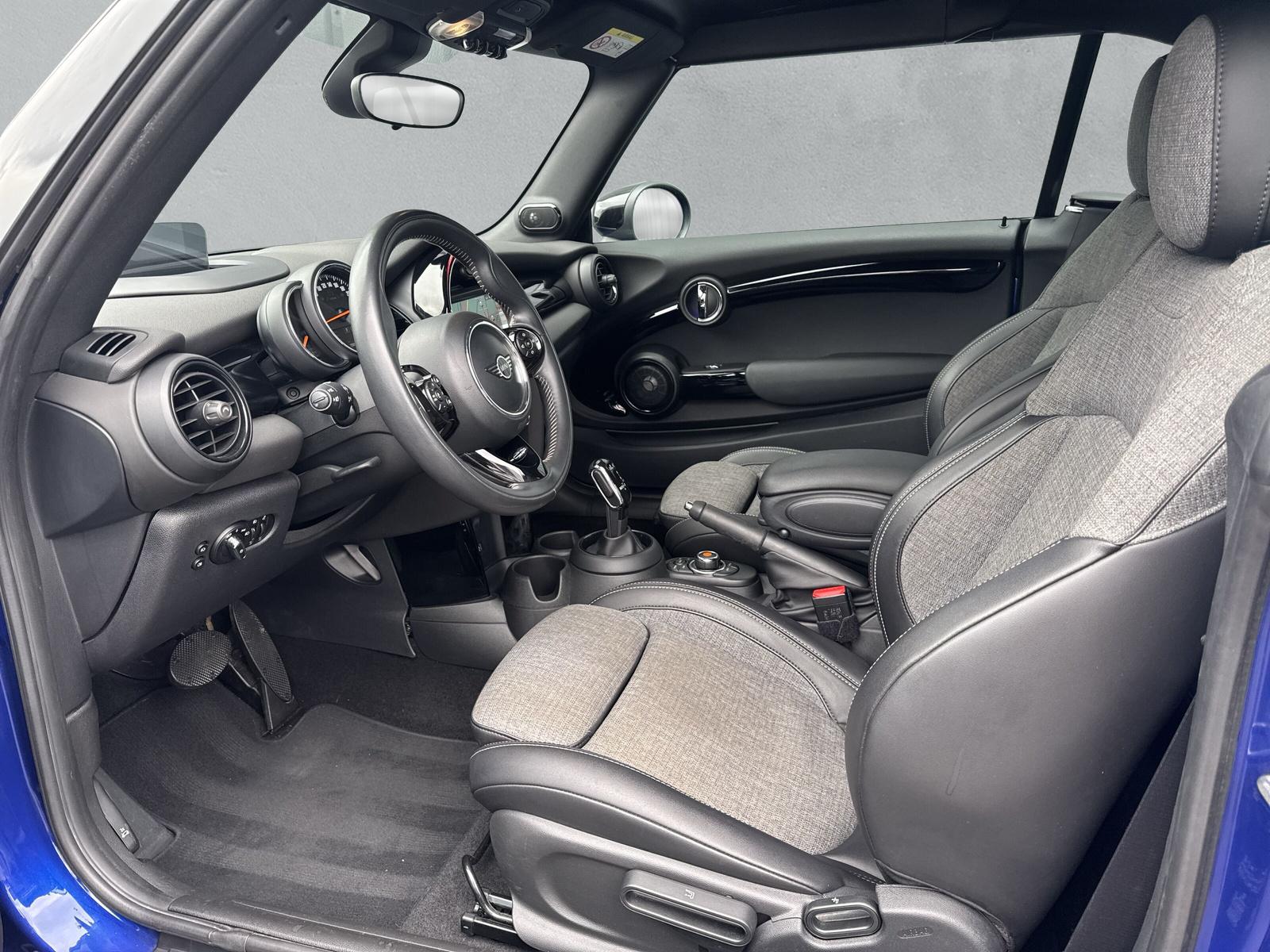 MINI Cooper Cabrio F57 1.5i (CH) - 11