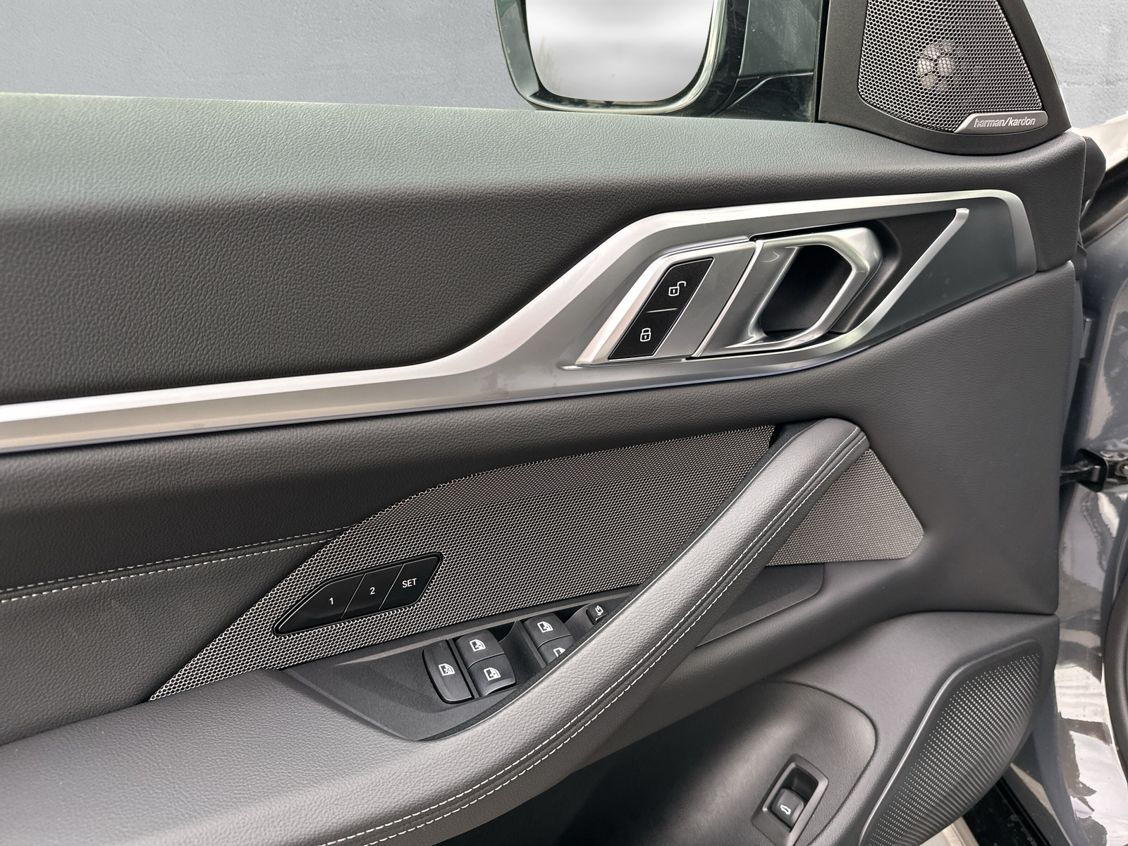 BMW i4 xDrive 40 Edition M Sport - 17