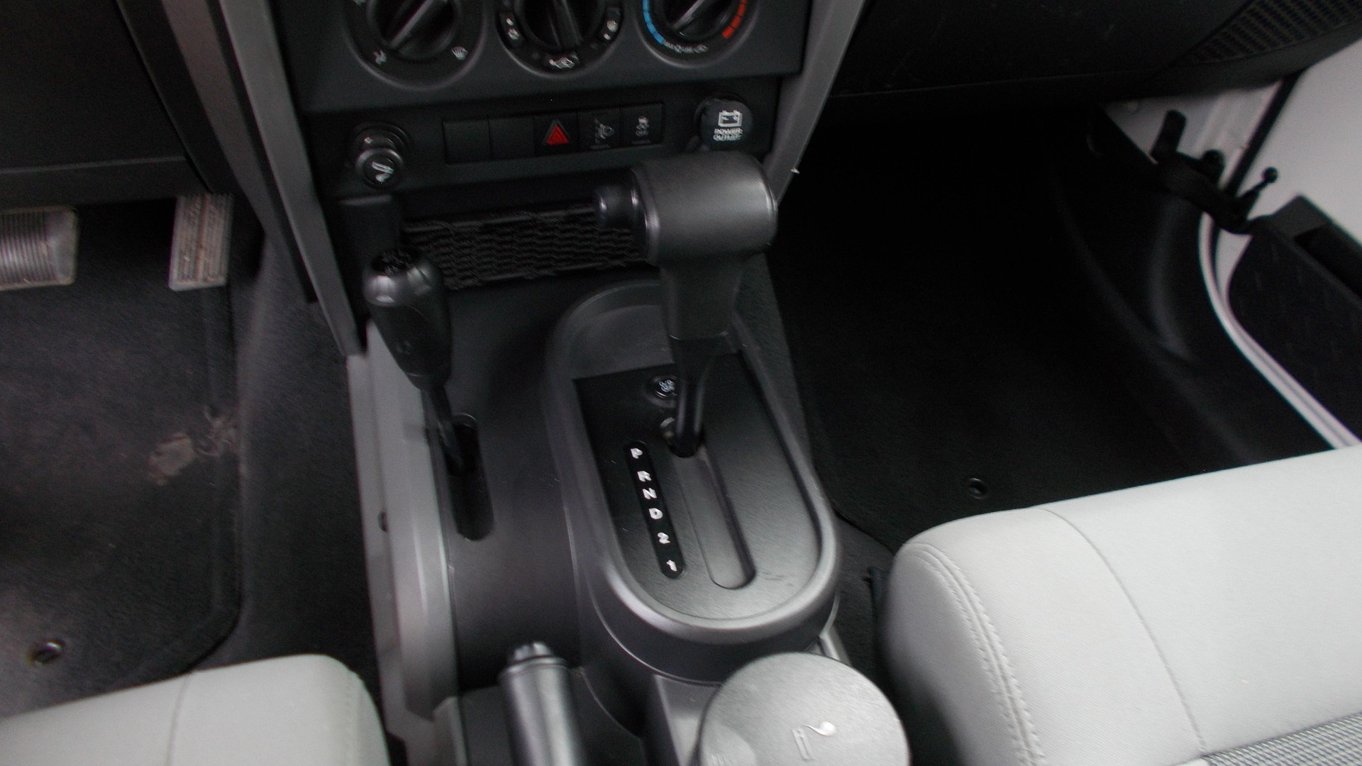 JEEP Wrangler 2.8CRD Unlimited Sport Automatic - 9
