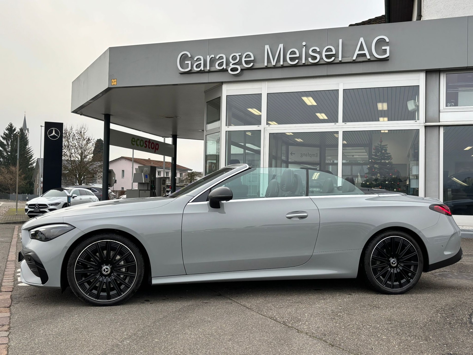 MERCEDES-BENZ CLE 300 AMG-Line 4Matic Cabriolet - 10