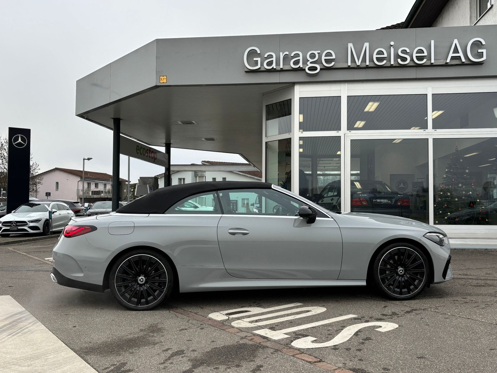 MERCEDES-BENZ CLE 300 AMG-Line 4Matic Cabriolet - 8