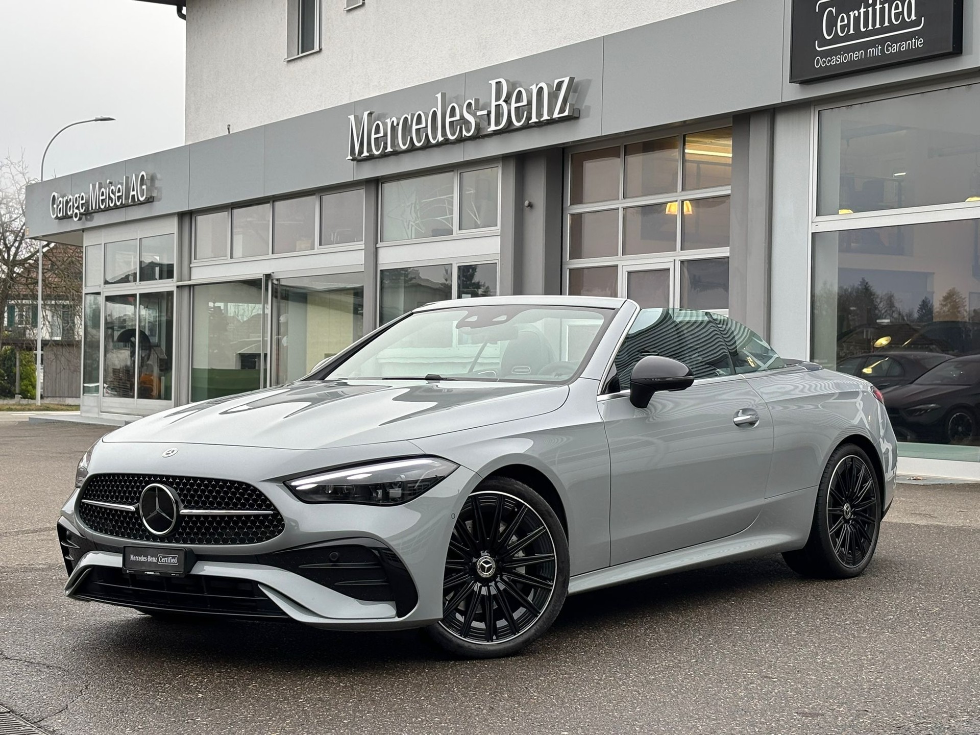 MERCEDES-BENZ CLE 300 AMG-Line 4Matic Cabriolet