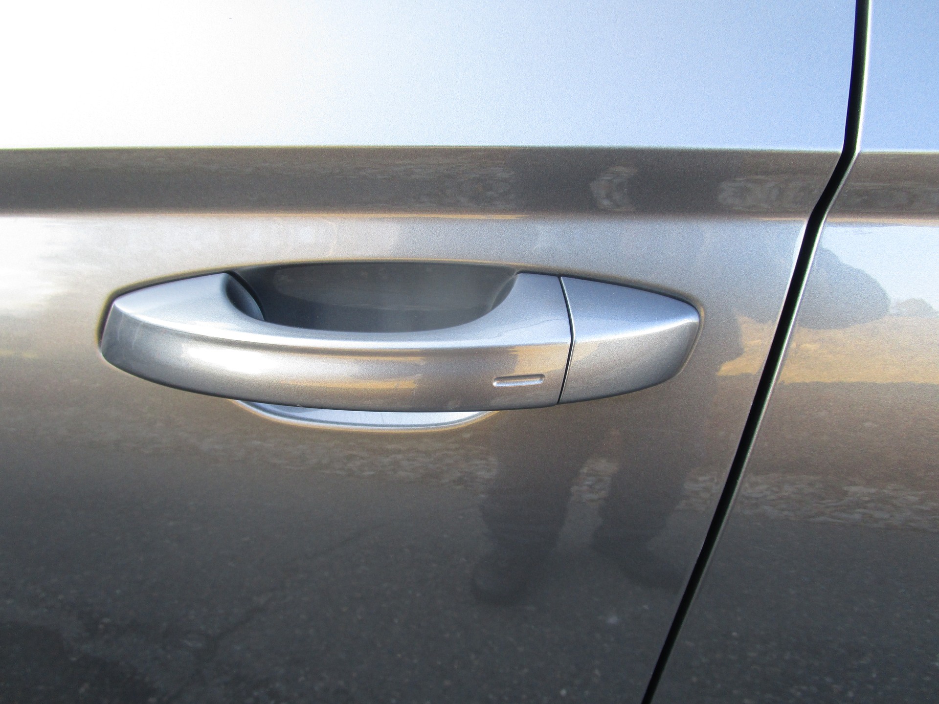 SKODA Karoq 1.5 TSI Selection DSG - 8