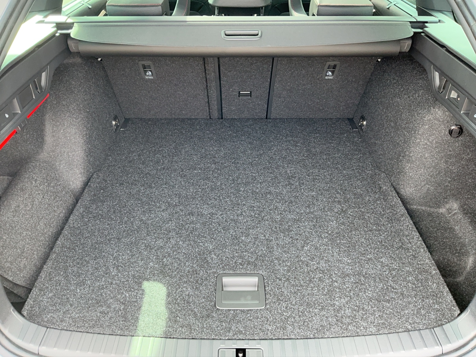 SKODA Octavia Combi 2.0 TSI DSG RS - 12