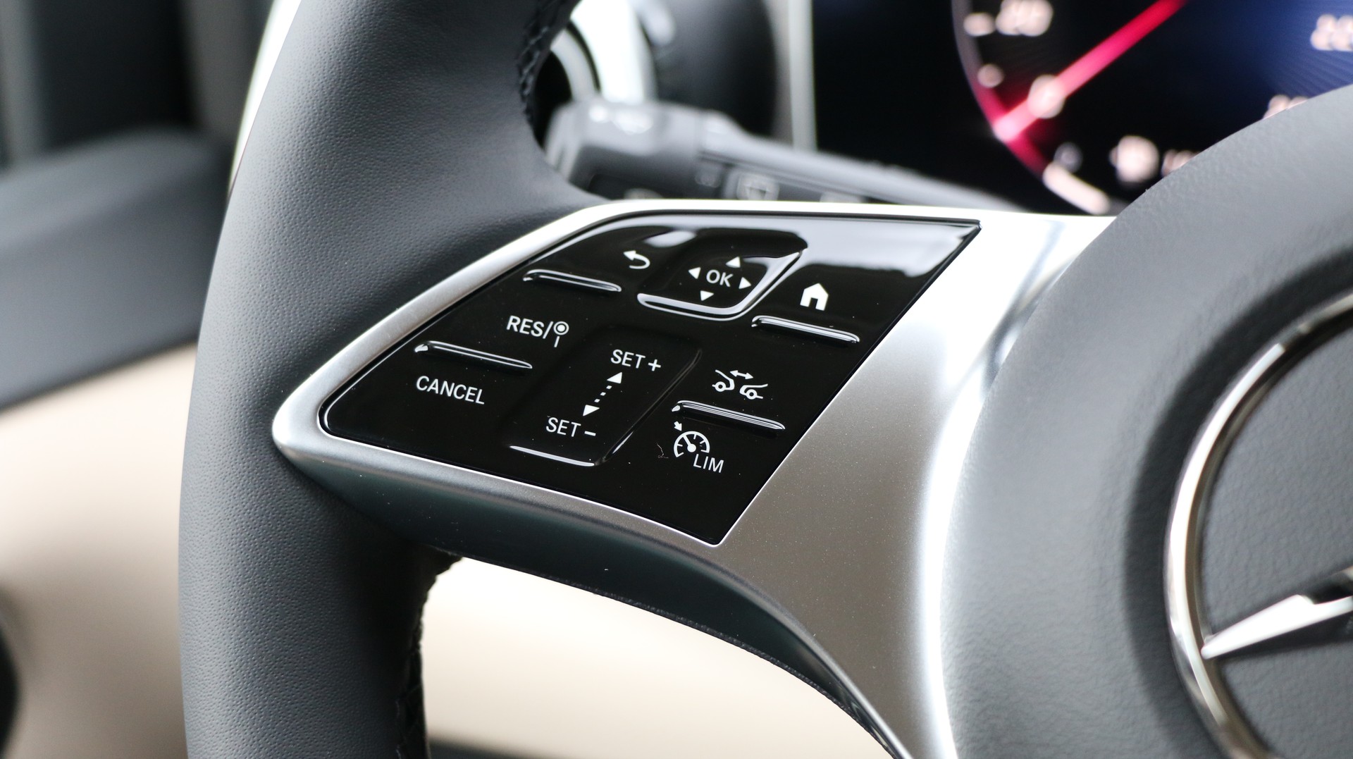 MERCEDES-BENZ V 300 d EXCLUSIVE 3430mm E - 18