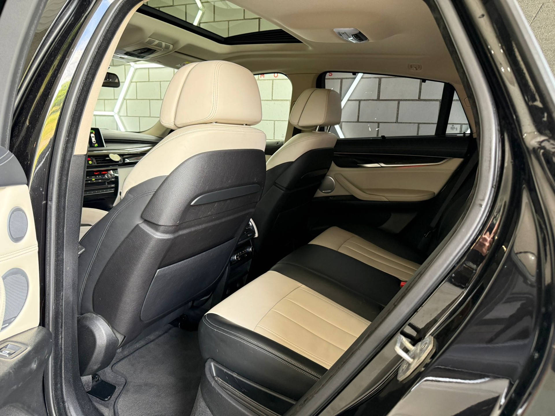 BMW X6 xDrive 50i Steptronic - 14