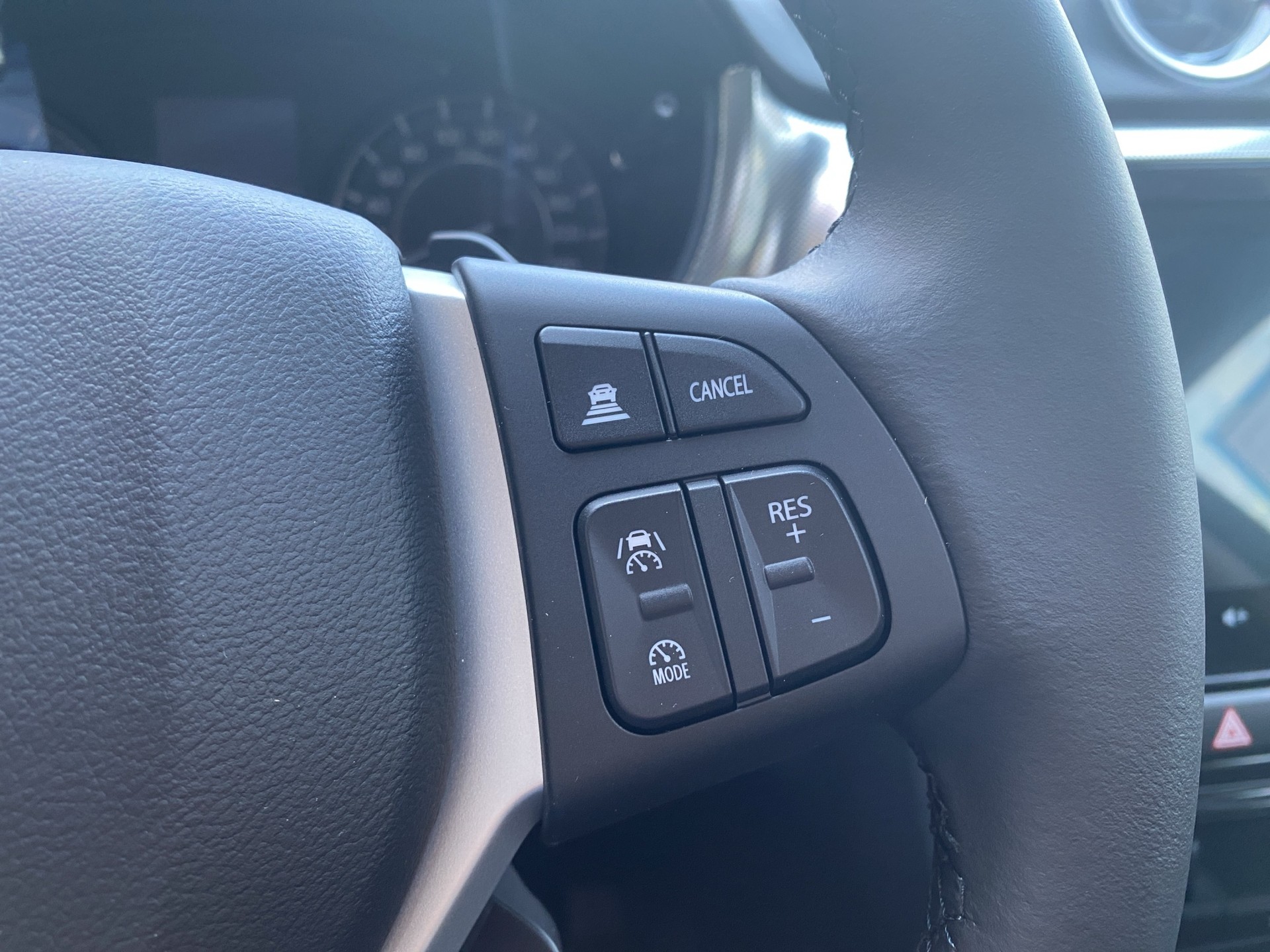 SUZUKI Vitara 1.4 Boosterjet Compact Top 4x4 Hybrid Automatic - 12