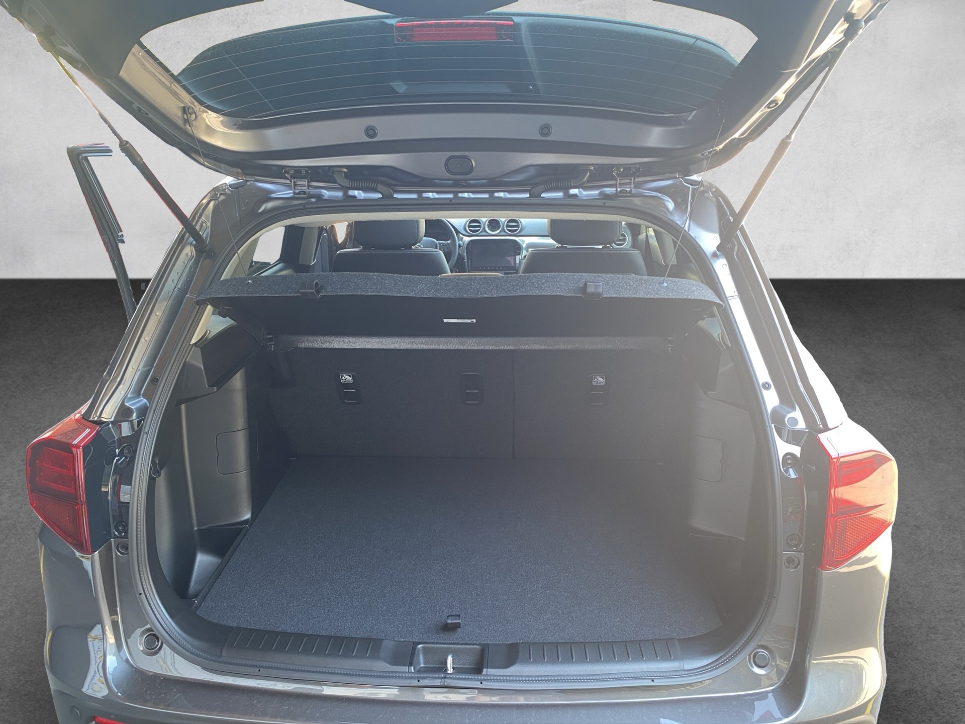 SUZUKI Vitara 1.4 Boosterjet Compact Top 4x4 Hybrid Automatic - 17