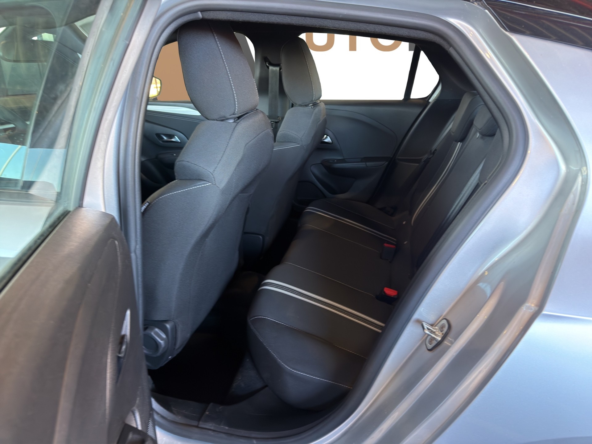 OPEL CORSA 1.2 T GS Bicolore - 17