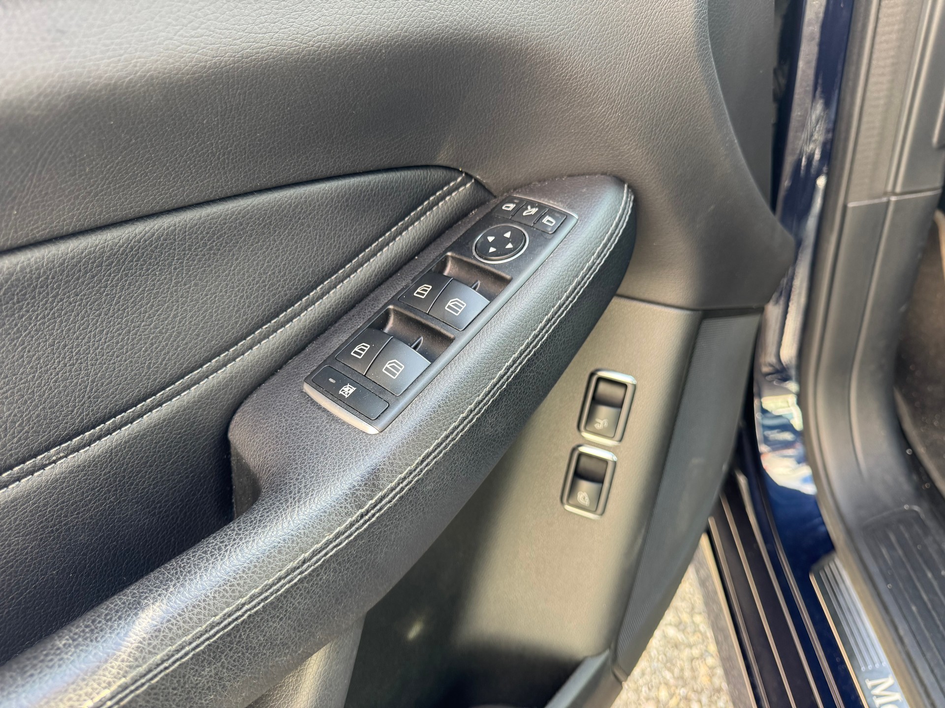 MERCEDES-BENZ GLE 350 d Executive 4Matic 9G-Tronic - 5