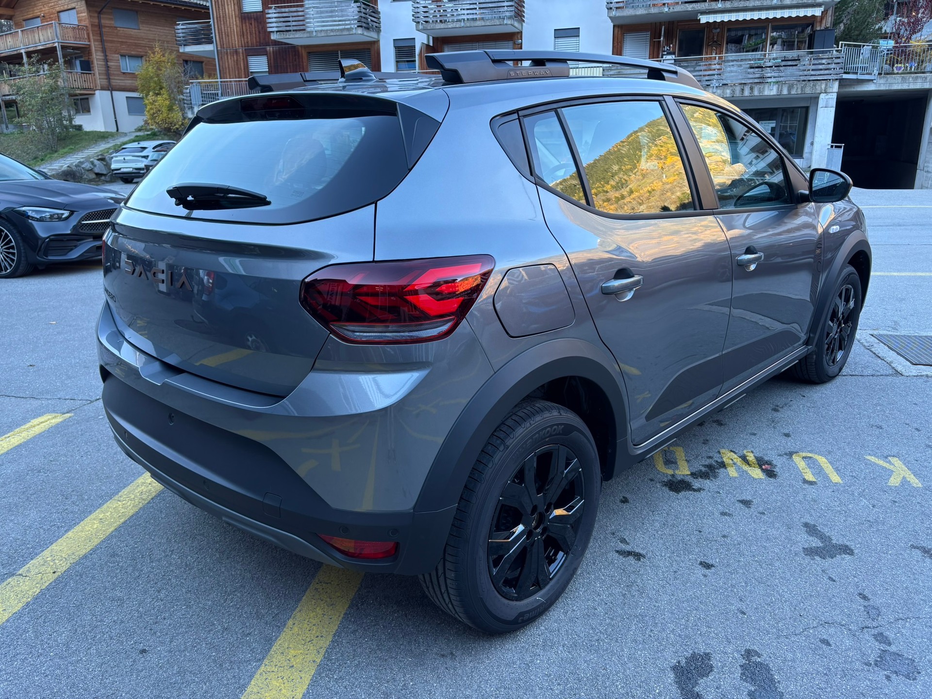 DACIA Sandero Stepway TCe 90 Extreme+ CVT - 3