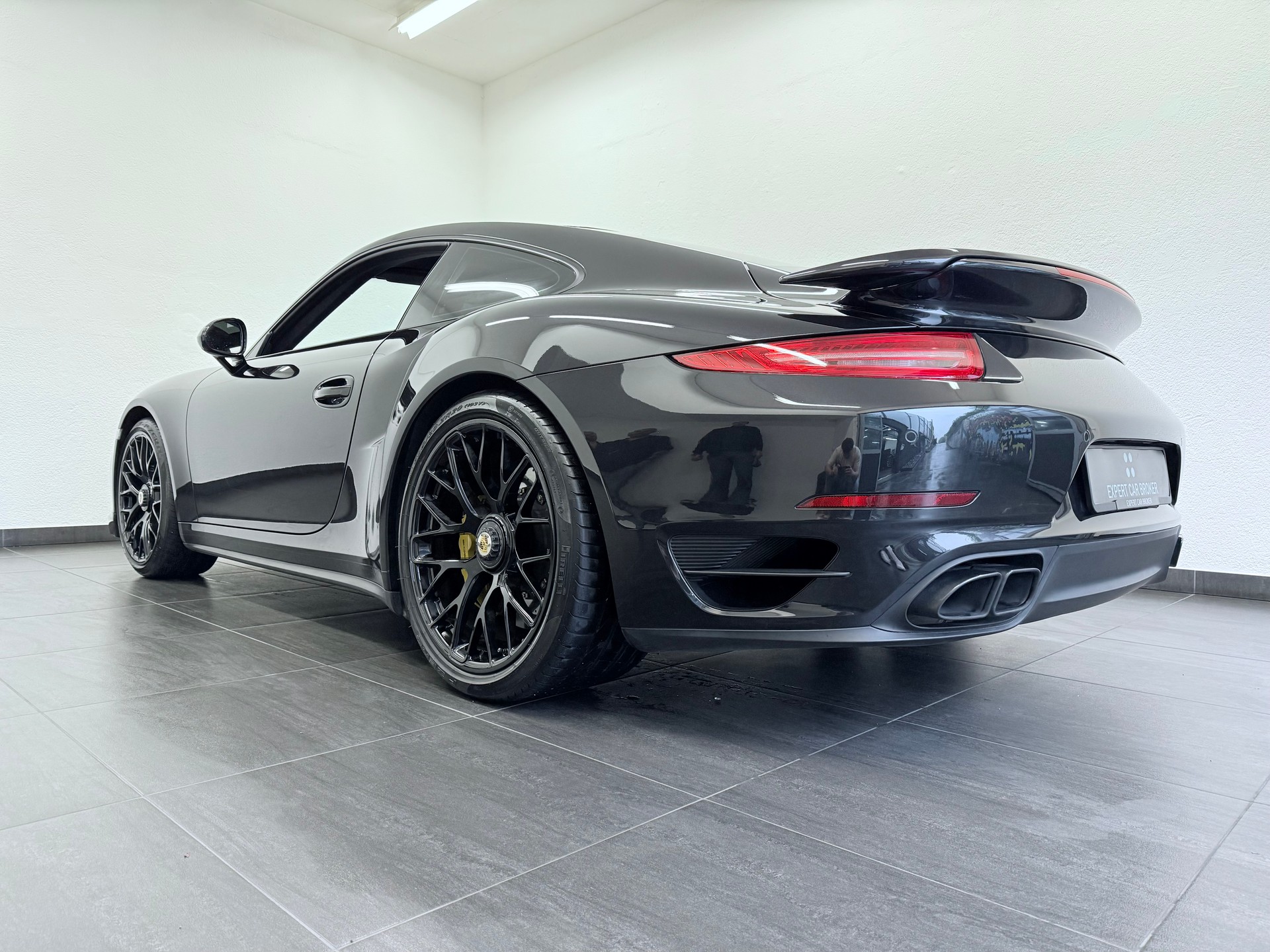 PORSCHE Turbo S - 9